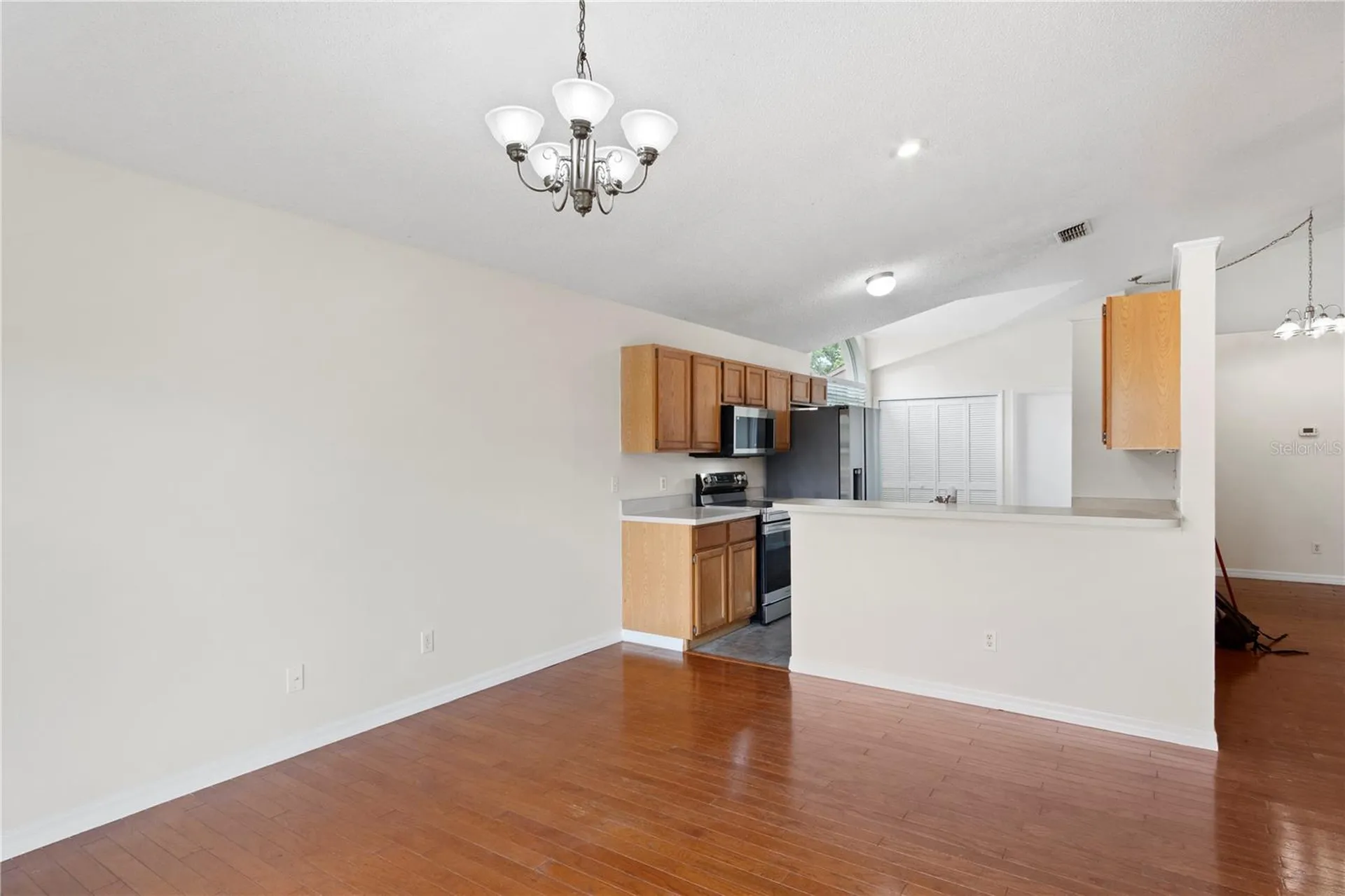 1919 River Park Boulevard Orlando FL 32817