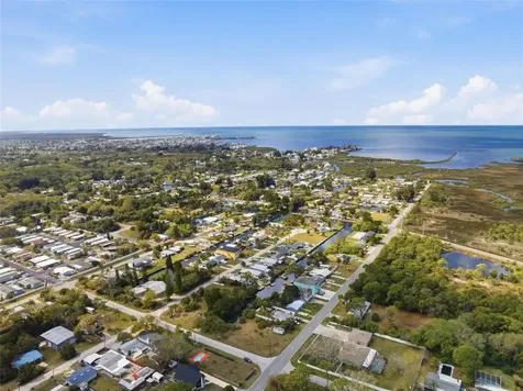 7410 New York Avenue Hudson FL 34667