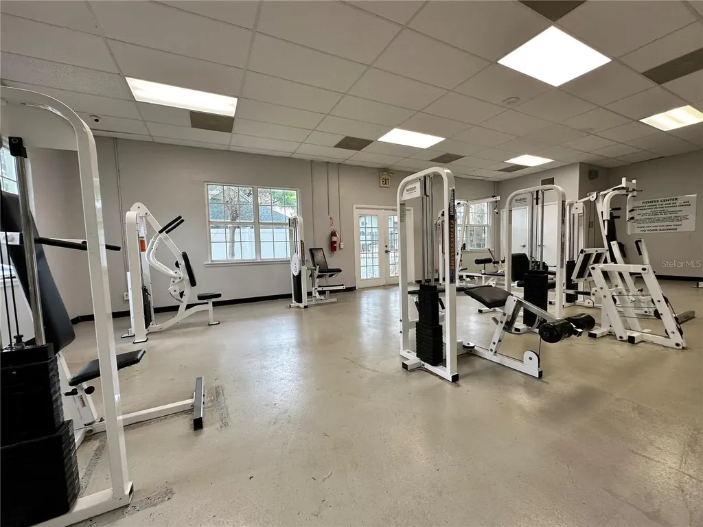 6004 Westgate Drive Orlando FL 32835