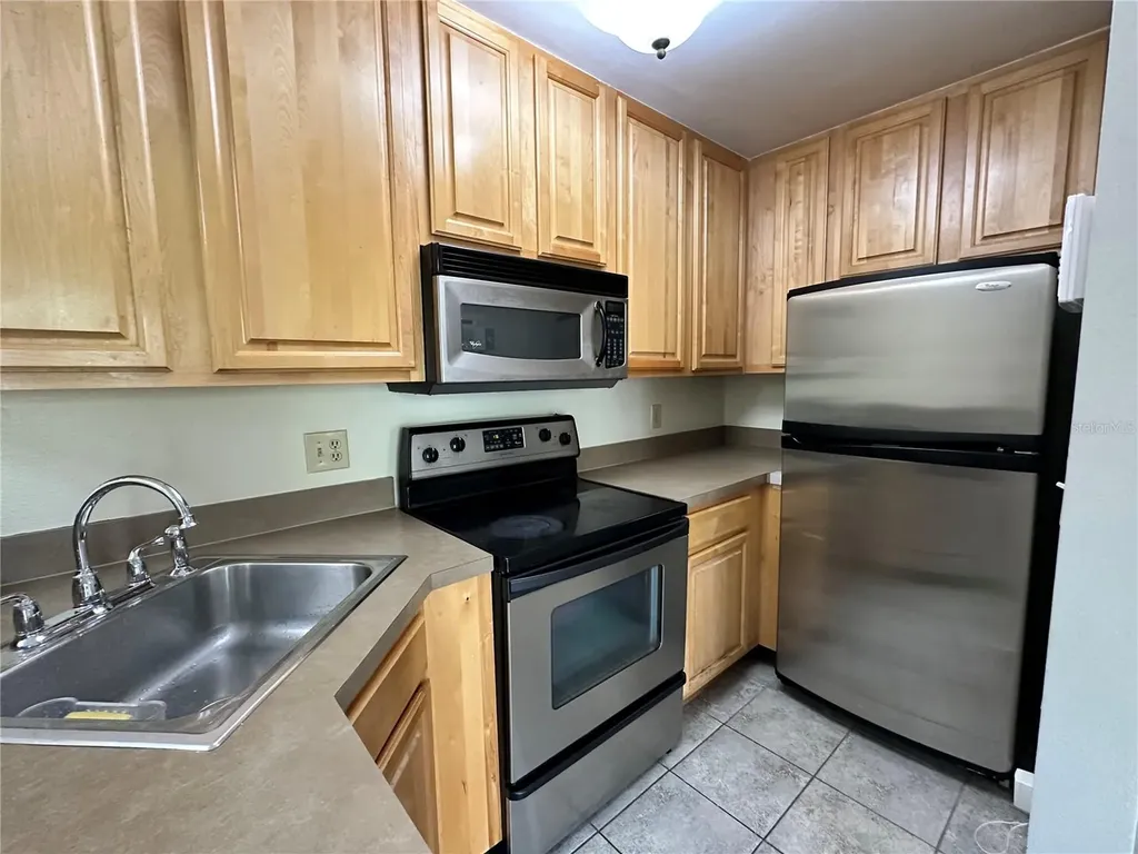 6004 Westgate Drive Orlando FL 32835