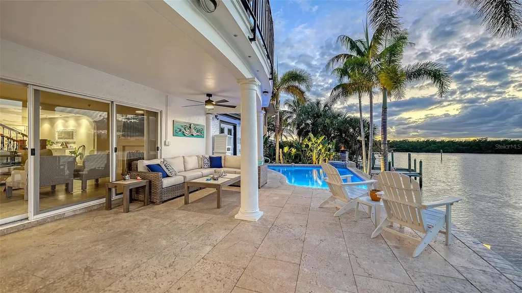 10432 Spoonbill Road W Bradenton FL 34209