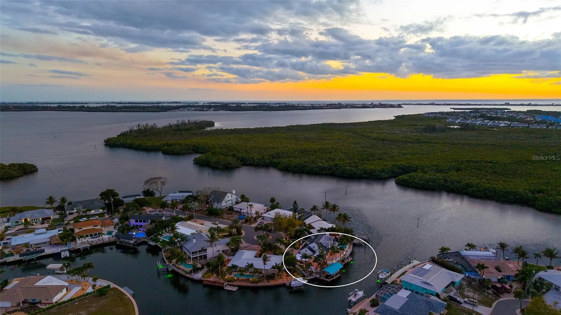 10432 Spoonbill Road W Bradenton FL 34209