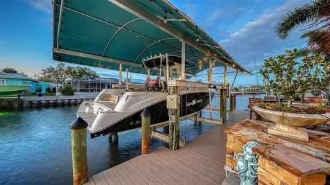 10432 Spoonbill Road W Bradenton FL 34209