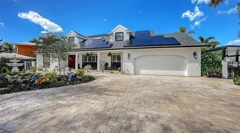 10432 Spoonbill Road W Bradenton FL 34209