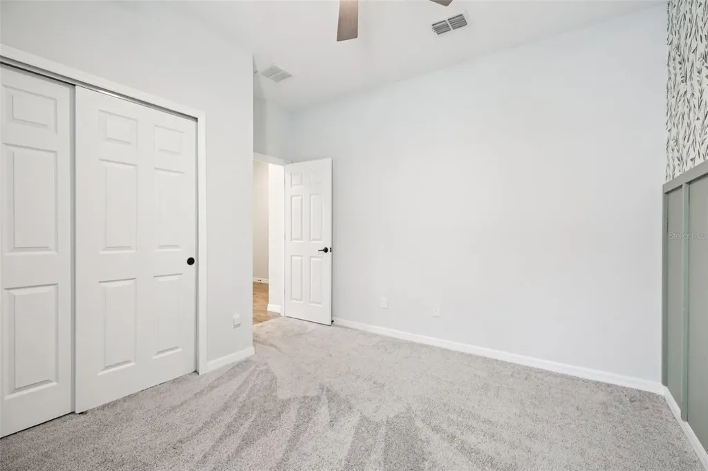 3360 Curlew Avenue Leesburg FL 34748