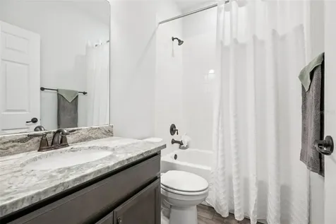 3360 Curlew Avenue Leesburg FL 34748