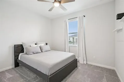3360 Curlew Avenue Leesburg FL 34748