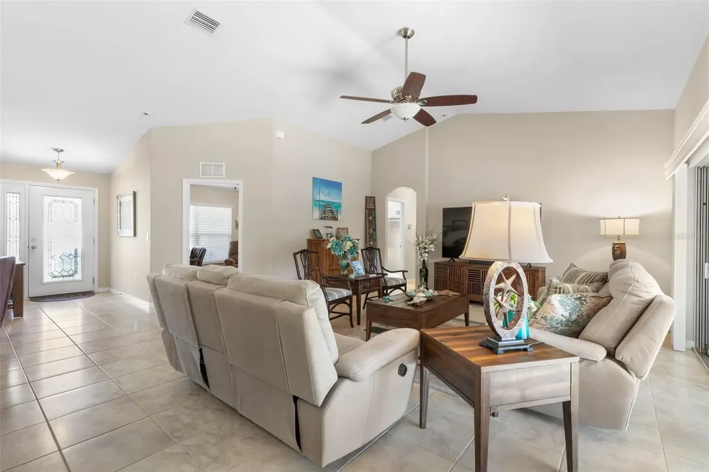 6 Emerald Lane Palm Coast FL 32164