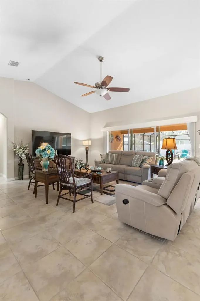 6 Emerald Lane Palm Coast FL 32164