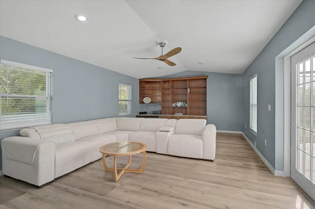 3761 Countryside Road Sarasota FL 34233