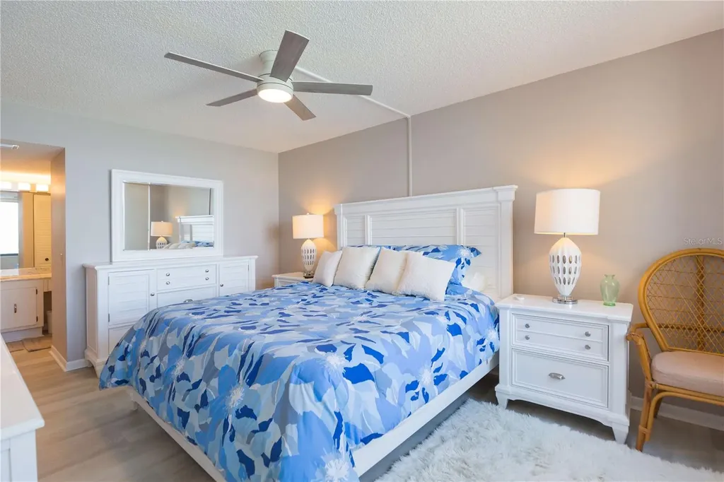 5729 Puerta Del Sol Boulevard S St Petersburg FL 33715