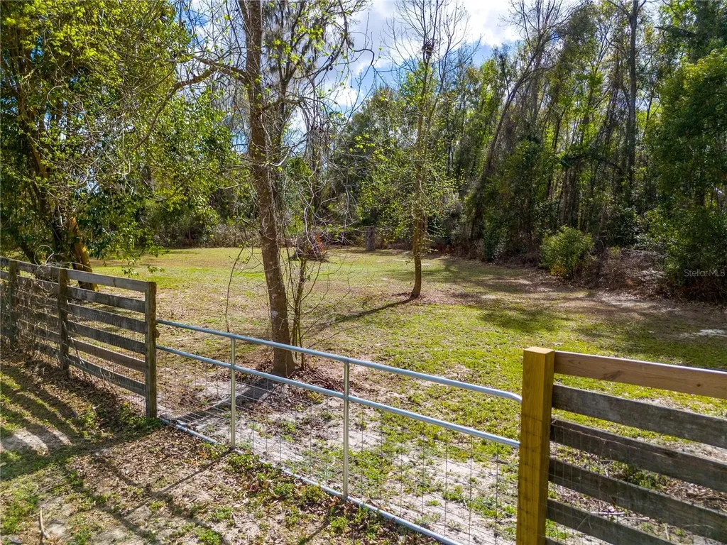 12182 SW State Road 45 Archer FL 32618