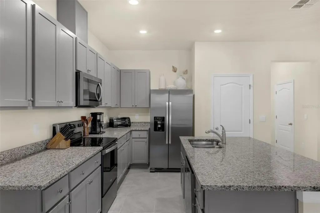 1219 Lido Drive Howey In The Hills FL 34737
