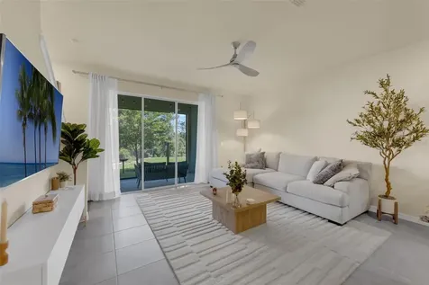 1219 Lido Drive Howey In The Hills FL 34737
