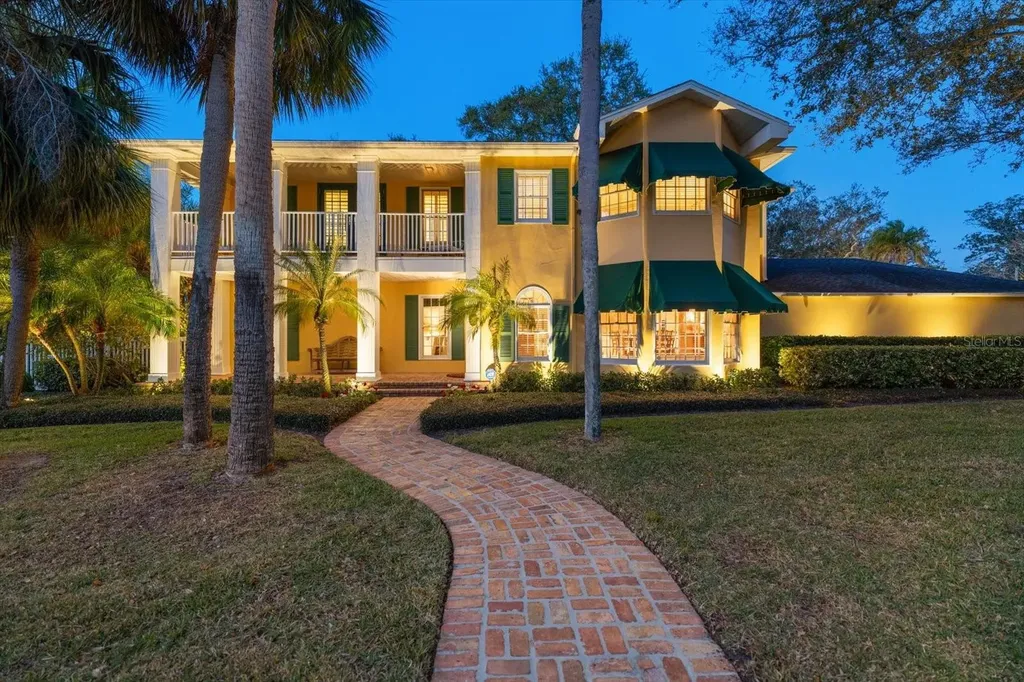 100 Sarasota Road Belleair FL 33756