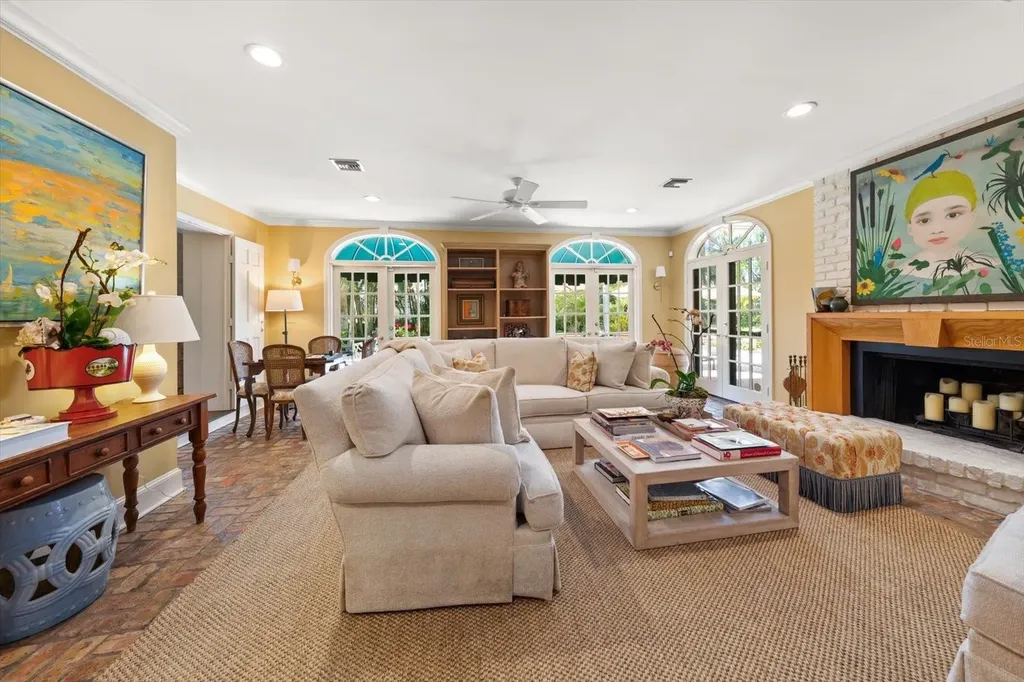 100 Sarasota Road Belleair FL 33756