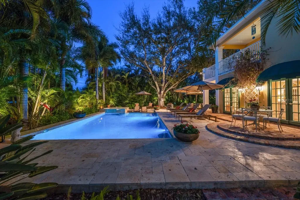 100 Sarasota Road Belleair FL 33756