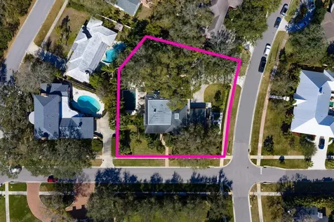 100 Sarasota Road Belleair FL 33756