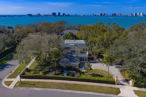 100 Sarasota Road Belleair FL 33756
