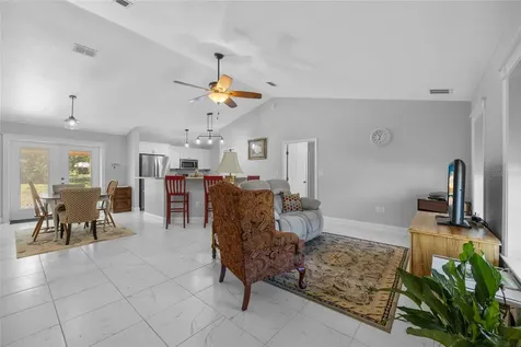 3109 E Bryant Avenue Bell FL 32619