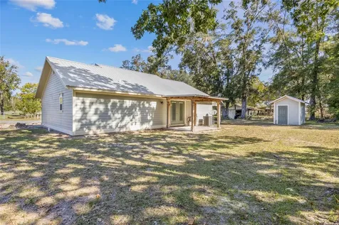 3109 E Bryant Avenue Bell FL 32619