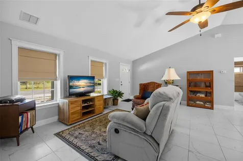 3109 E Bryant Avenue Bell FL 32619