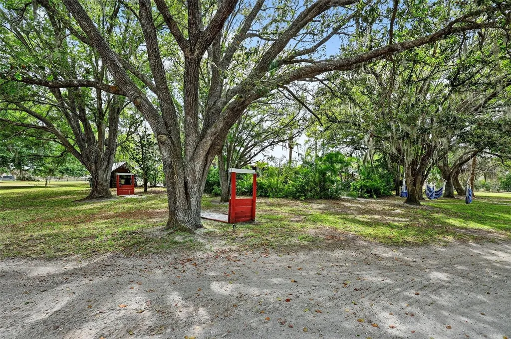 6888 Myakka Valley Trail Sarasota FL 34241