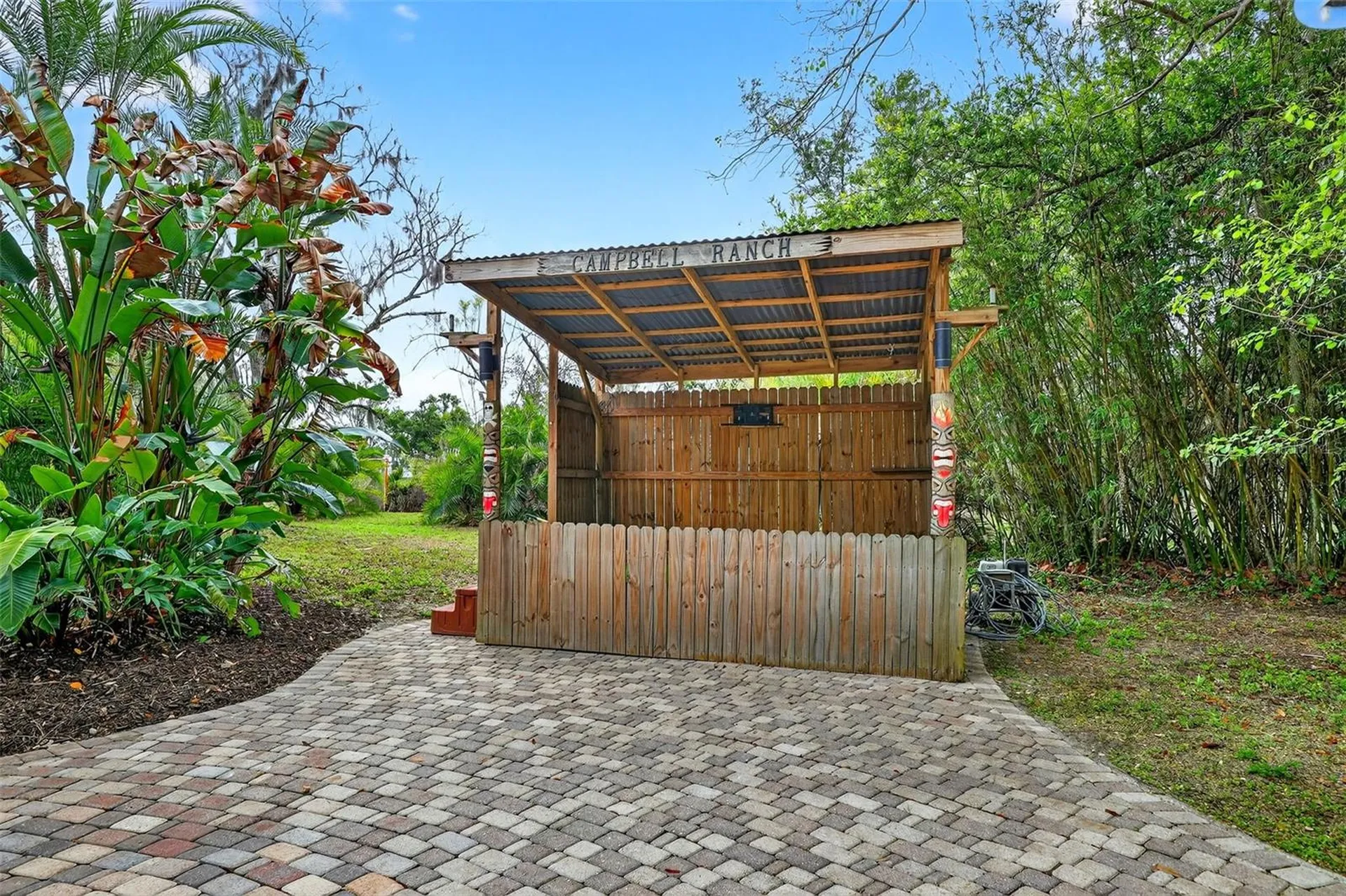 6888 Myakka Valley Trail Sarasota FL 34241