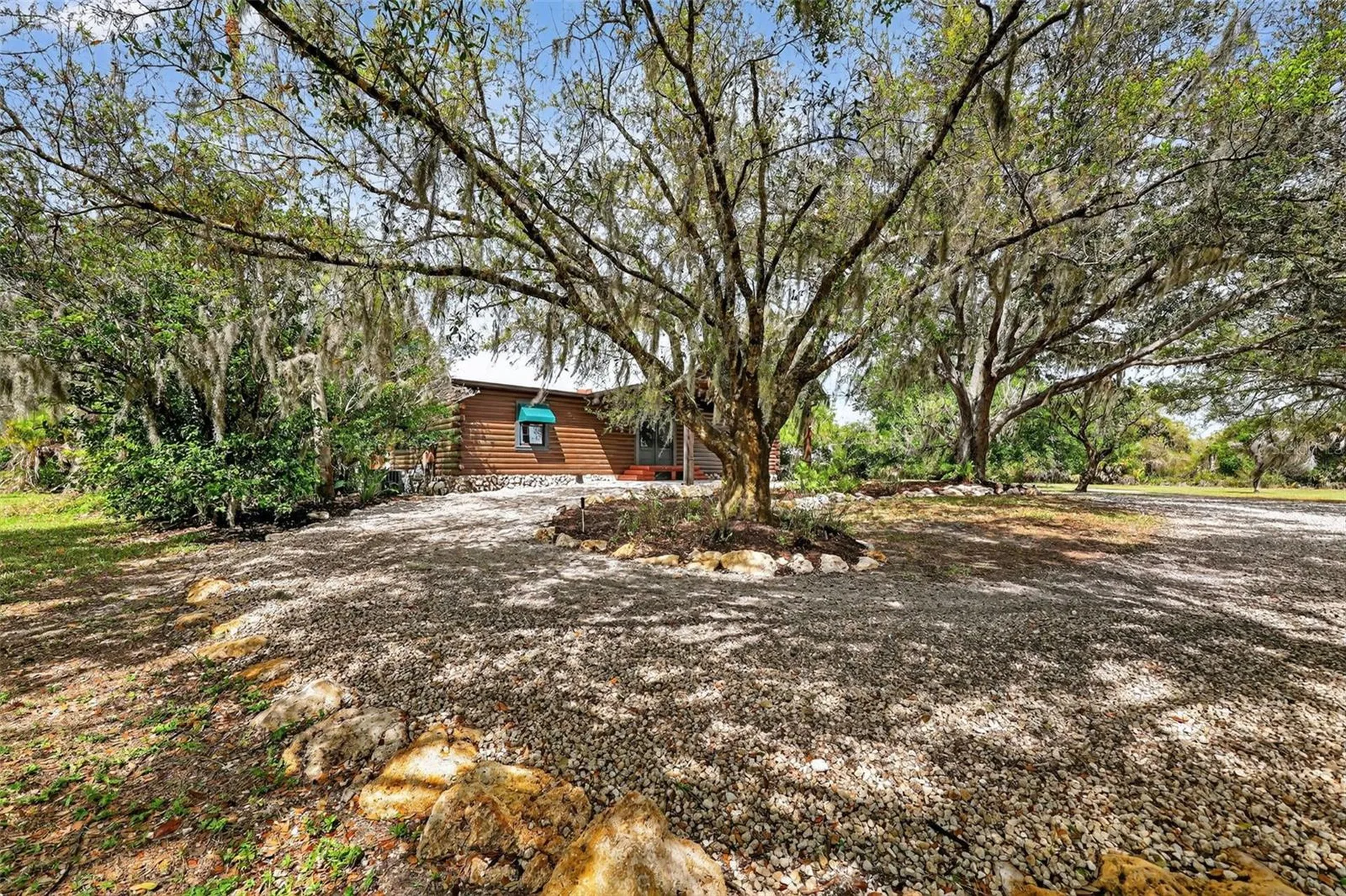 6888 Myakka Valley Trail Sarasota FL 34241