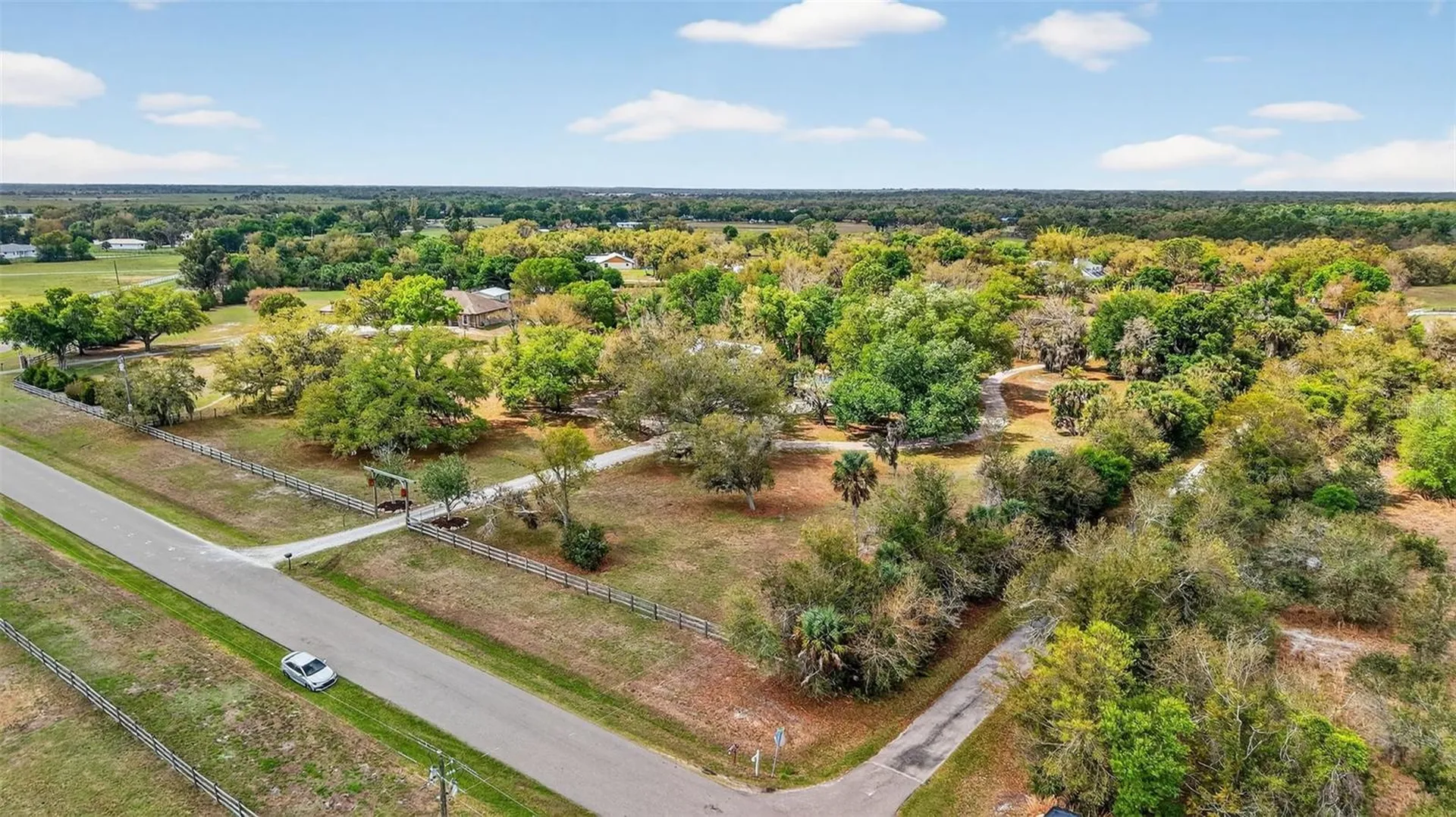 6888 Myakka Valley Trail Sarasota FL 34241
