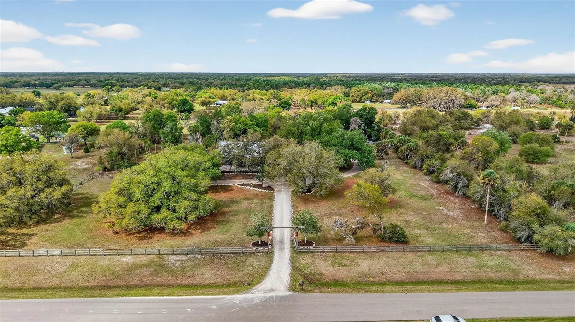 6888 Myakka Valley Trail Sarasota FL 34241