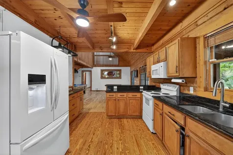 6888 Myakka Valley Trail Sarasota FL 34241