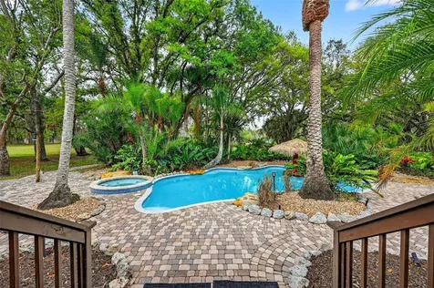 6888 Myakka Valley Trail Sarasota FL 34241
