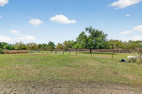 6888 Myakka Valley Trail Sarasota FL 34241