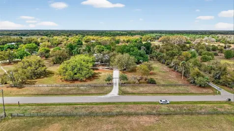 6888 Myakka Valley Trail Sarasota FL 34241