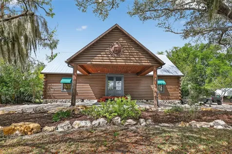 6888 Myakka Valley Trail Sarasota FL 34241