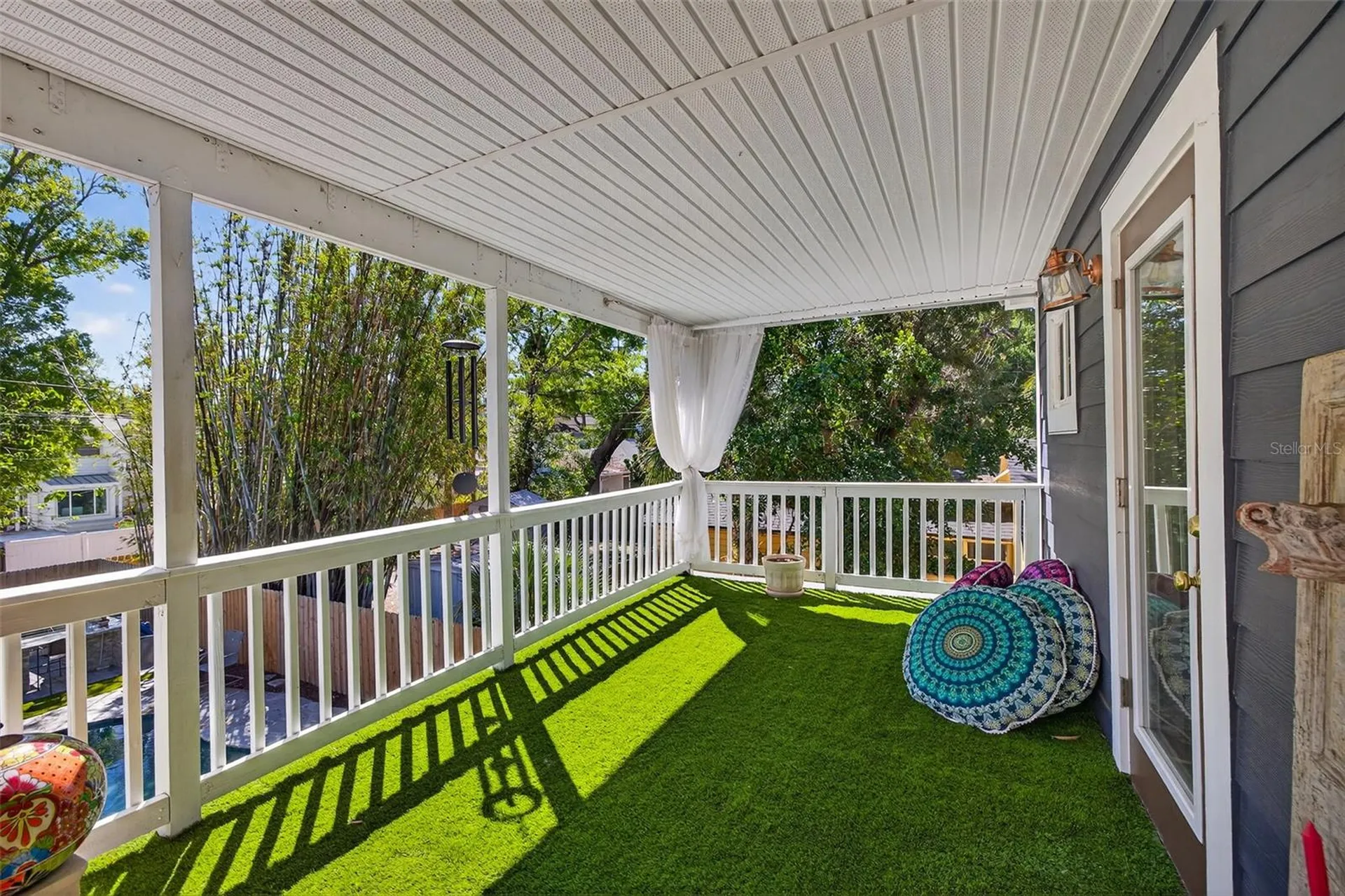 2005 Jackson Street N St Petersburg FL 33704