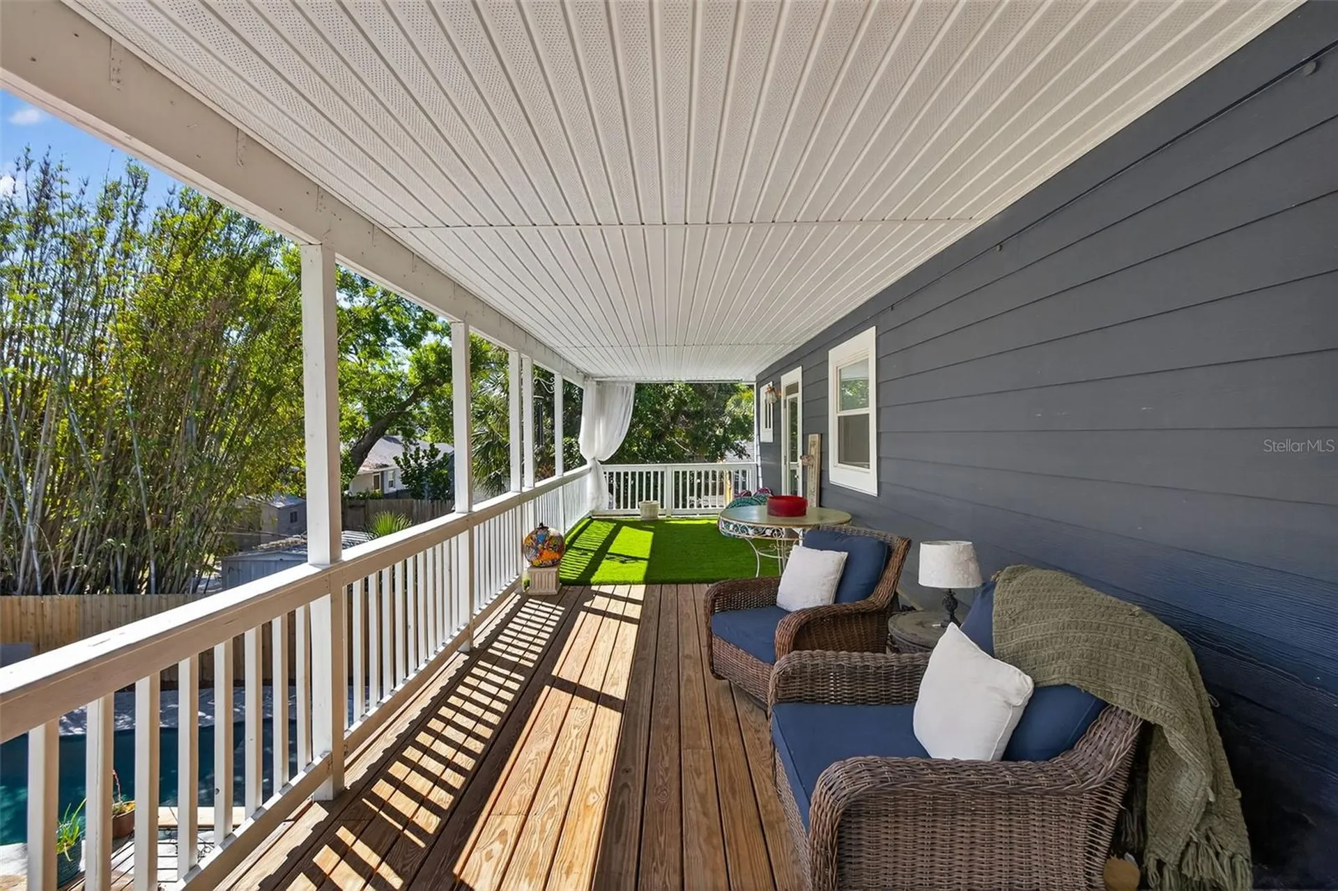 2005 Jackson Street N St Petersburg FL 33704