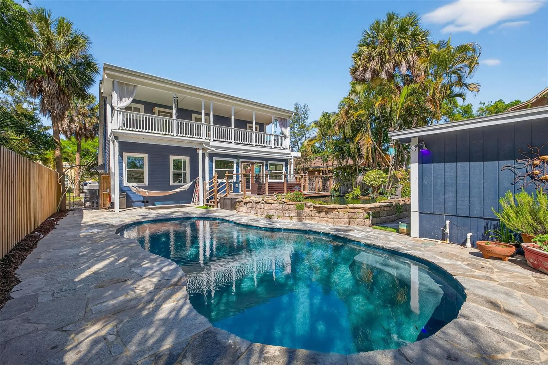 2005 Jackson Street N St Petersburg FL 33704