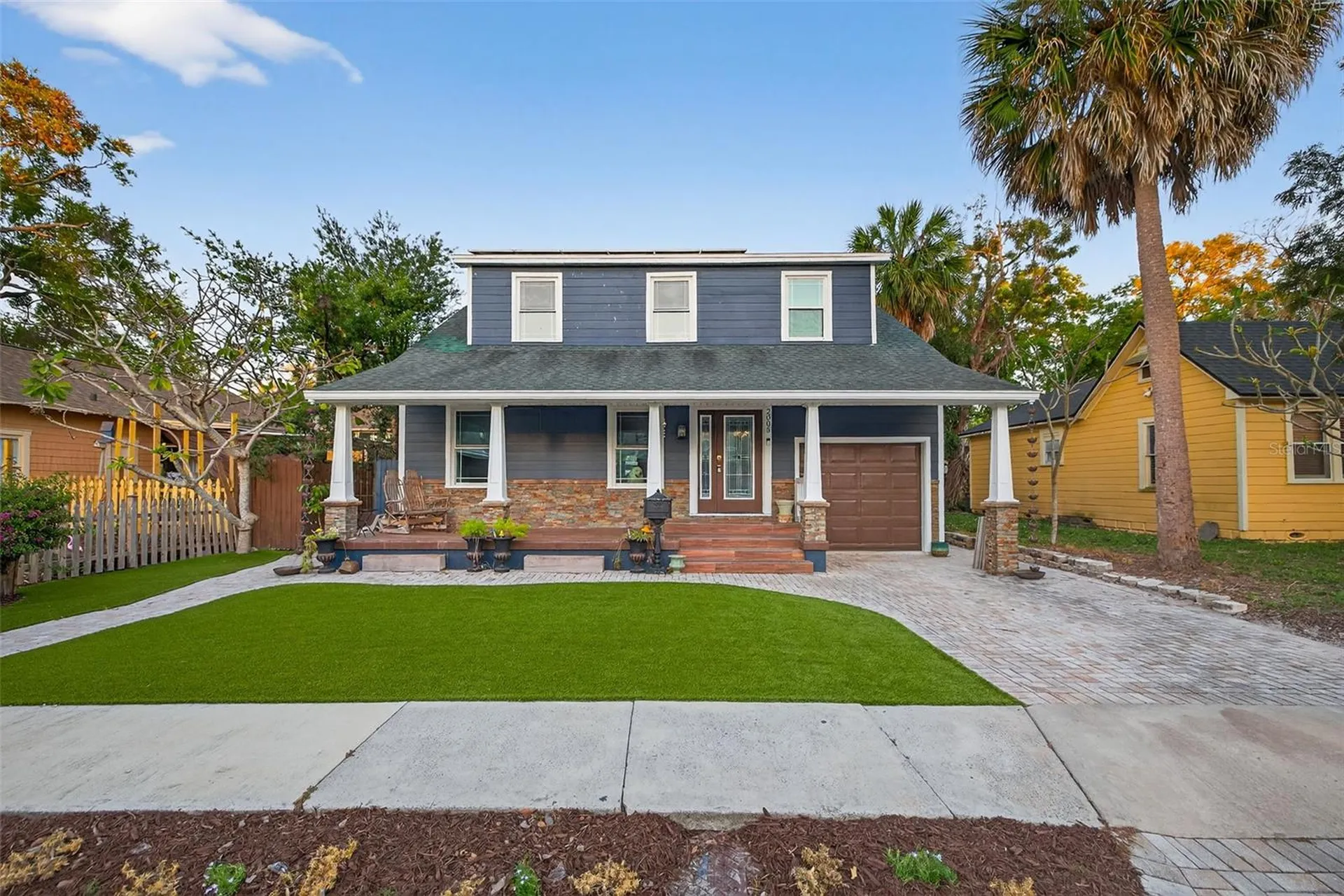2005 Jackson Street N St Petersburg FL 33704