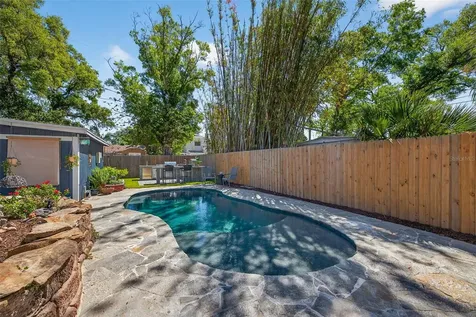 2005 Jackson Street N St Petersburg FL 33704