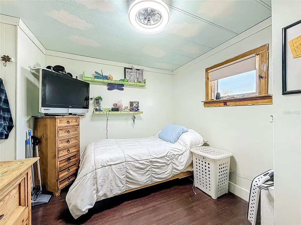 272 Northgate Drive Tarpon Springs FL 34689