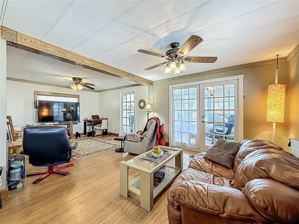 272 Northgate Drive Tarpon Springs FL 34689