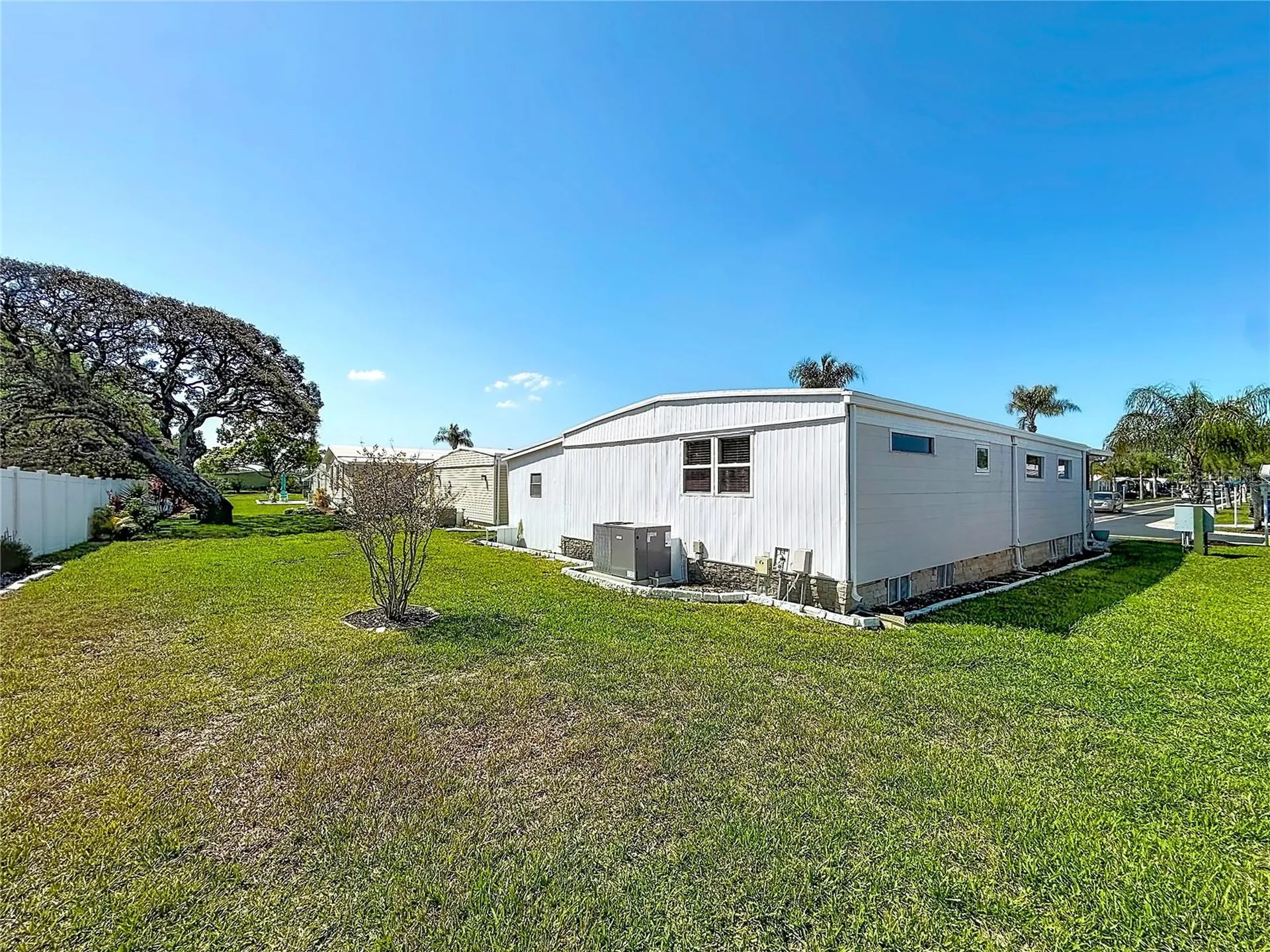272 Northgate Drive Tarpon Springs FL 34689