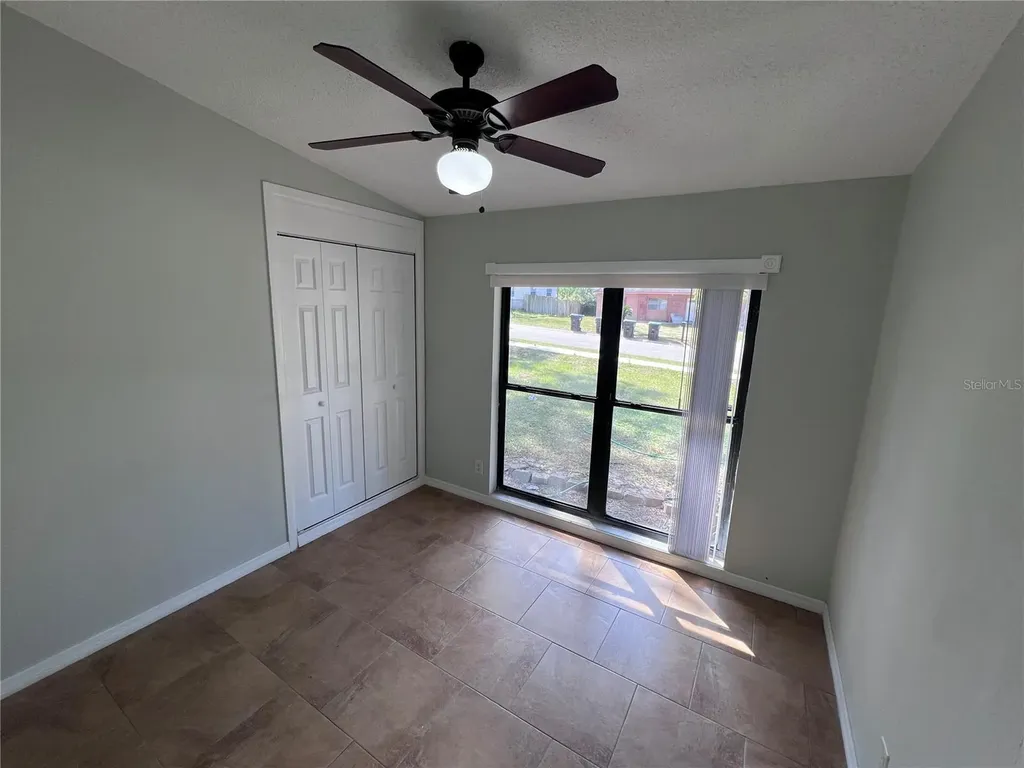 3823 Pine Ridge Road Orlando FL 32808