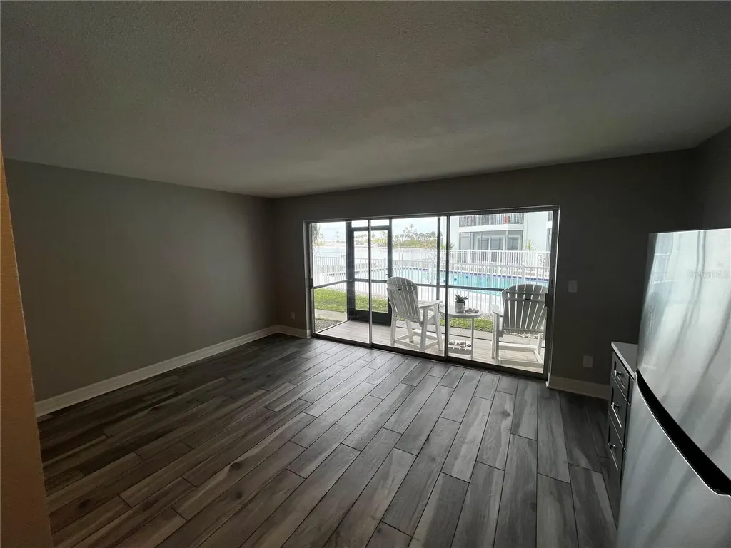 2566 Gary Circle Dunedin FL 34698