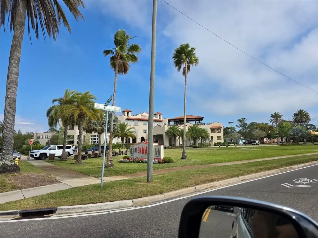 2566 Gary Circle Dunedin FL 34698