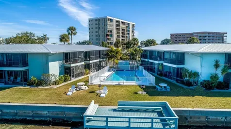 2566 Gary Circle Dunedin FL 34698
