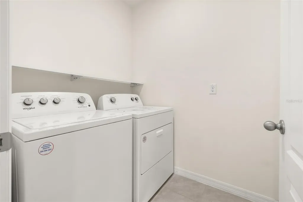 318 Montgomery Court Kissimmee FL 34758