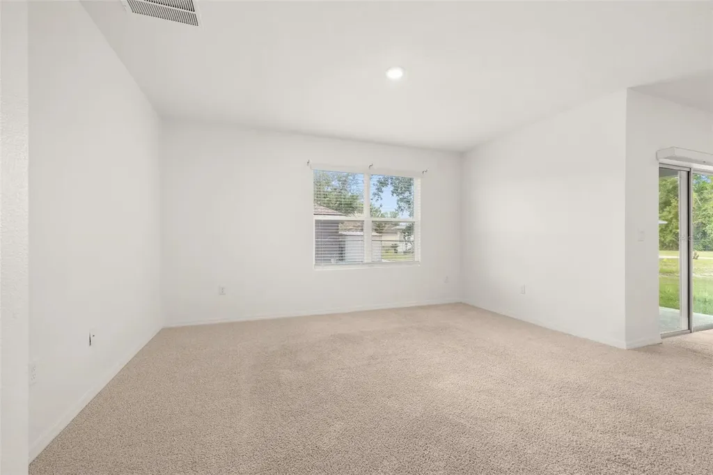 318 Montgomery Court Kissimmee FL 34758